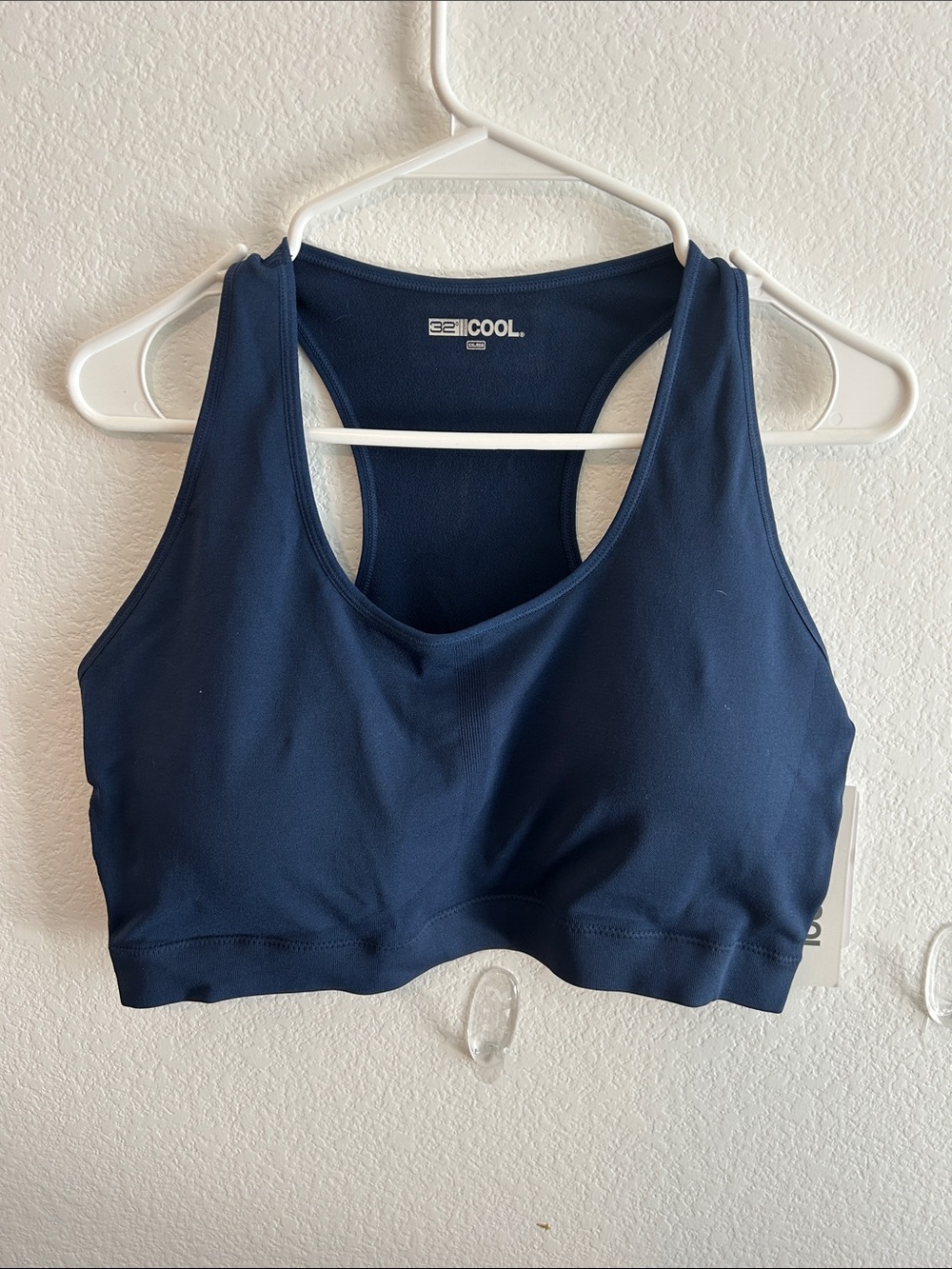 NWT 32 degree Cool Sports Bra